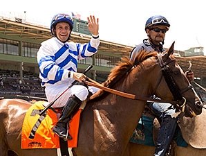 Espinoza Gets Hero's Welcome at Santa Anita Espinoza Gets Hero's Welcome at Santa Anita