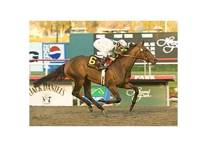 Hollywood Starlet (gr. I) winner Country Star is co-favored at odds of 7-2 in the 2008 Kentucky Oaks Future Wager.<br><a target="blank" href="http://www.bloodhorse.com/horse-racing/photo-store?ref=http%3A%2F%2Fpictopia.com%2Fperl%2Fgal%3Fprovider_id%3D368%26ptp_photo_id%3D3044656%26ref%3Dstory">Order This Photo</a>