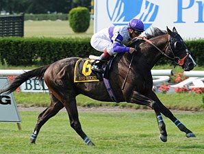 Red Rocks Rolls By Curlin in Man o' War Red Rocks Rolls By Curlin in Man o' War