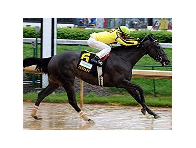 Aubby K won the Humana Distaff Stakes May 4 by 1 1/2 lengths.<br><a target="blank" href="http://photos.bloodhorse.com/AtTheRaces-1/at-the-races-2013/27257665_QgCqdh#!i=2493862531&k=bb7HxDf">Order This Photo</a>