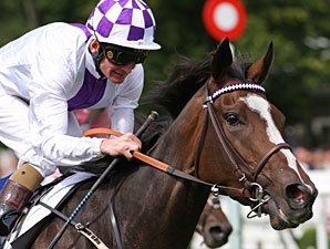 Lush Lashes Wins Yorkshire Oaks in Style Lush Lashes Wins Yorkshire Oaks in Style