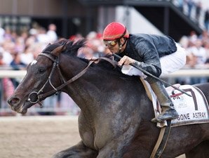 Gone Astray Leaves 'em Behind in Pa. Derby Gone Astray Leaves 'em Behind in Pa. Derby