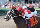 Ekati's Phaeton holds off R Sassy Lass to win the Old Hat.<br><a target="blank" href="http://photos.bloodhorse.com/AtTheRaces-1/At-the-Races-2015/i-Rkd3q25">Order This Photo</a>