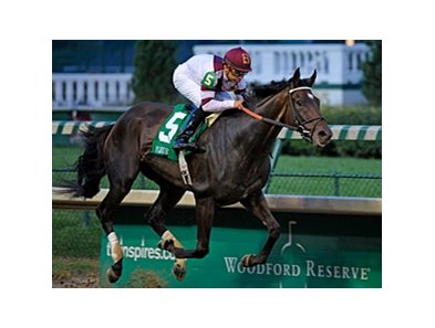 Royal Delta dominates the Fleur de Lis.<br><a target="blank" href="http://photos.bloodhorse.com/AtTheRaces-1/at-the-races-2012/22274956_jFd5jM#!i=1909823367&k=fKBR8Qx">Order This Photo</a>