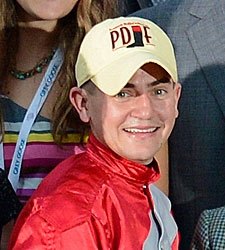Classic Winner Hernandez to Winter in Florida Classic Winner Hernandez to Winter in Florida