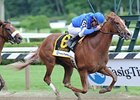 Test winner Flashing headlines the Raven Run field.<br><a target="blank" href="http://www.bloodhorse.com/horse-racing/photo-store?ref=http%3A%2F%2Fpictopia.com%2Fperl%2Fgal%3Fprovider_id%3D368%26ptp_photo_id%3D8393558%26ref%3Dstory">Order This Photo</a>