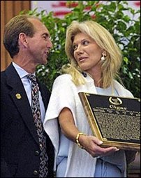Madeleine Paulson to Wed T. Boone Pickens; Scaling Back on Horse Business Madeleine Paulson to Wed T. Boone Pickens; Scaling Back on Horse Business