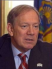 Pataki Offers Last-Ditch Plan to Assist NYRA Pataki Offers Last-Ditch Plan to Assist NYRA
