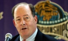 Breeders' Cup Tackles NTRA Deal, NYRA Situation Breeders' Cup Tackles NTRA Deal, NYRA Situation