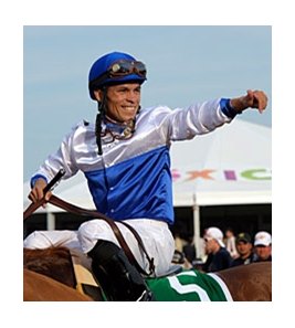 Jesus Castanon celebrates his Preakness victory with Shackleford.