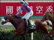 Phoenix Reach Worth the Wait in Hong Kong Vase Phoenix Reach Worth the Wait in Hong Kong Vase