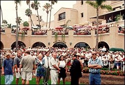 Del Mar Looks to Entertainment to Lure Customers Del Mar Looks to Entertainment to Lure Customers
