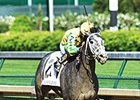 Promise Me Silver comes home strong in the Eight Belles Stakes.<br><a target="blank" href="http://photos.bloodhorse.com/AtTheRaces-1/At-the-Races-2015/i-HgZBZBP">Order This Photo</a>