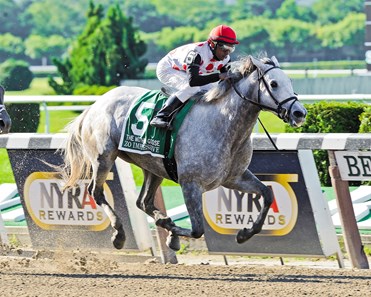 Zo Impressive takes the 2012 Mother Goose Stakes (gr. 1) at Belmont Park.
