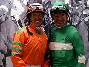 Higgins Starts In-House Riding Rivalry Higgins Starts In-House Riding Rivalry