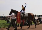 Makahiki after victory in the Tokyo Yushun