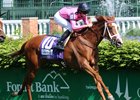 Catch a Glimpse wins the 2016 Edgewood Stakes.