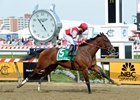 Go Maggie Go wins the Black-Eyed Susan (gr. II)