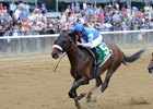 Effinex wins the 2016 Suburban.