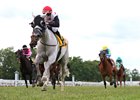 World Approval wins the United Nations under jockey Florent Geroux