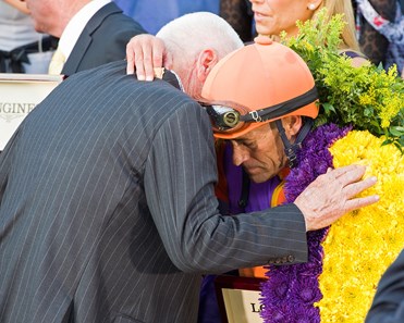 Hughes and Stevens in wc after race
Beholder, with Gary Stevens up, wins the Longines Distaff (gr. I) at Santa Anita on Nov. 4, 2016, in Arcadia, California.