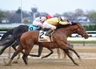 Heaven's Runway overtakes favorite Stallwalkin' Dude to win the Fall Highweight