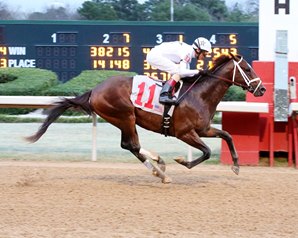 One Liner Laughs Last in Southwest Stakes Victory
