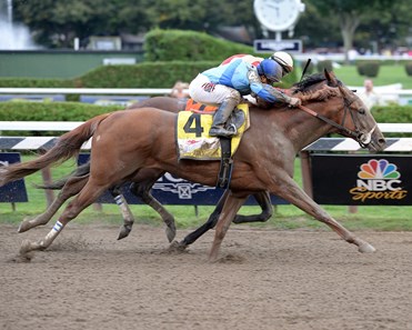 V. E. Day wins the 2014 Travers Stakes