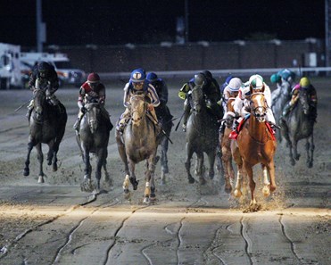 Sunny Skies wins the 2017 Debutante Stakes