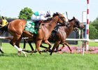 Guilty Twelve outfinishes Zipessa to win the Robert G. Dick Memorial