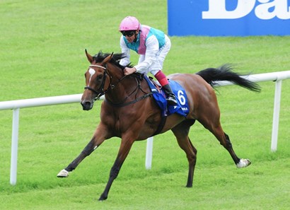 Enable & Frankie Dettori are easy winners of the Group 1 Darley Irish Oaks.
Curragh 15-7-17
