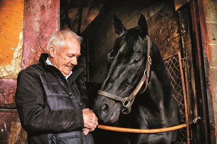Hall of Fame trainer King Leatherbury and Ben’s Cat Friday
