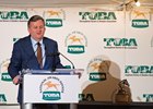 William Lawrence accepting TOBA's national owner award Sept. 9 at Calumet Farm