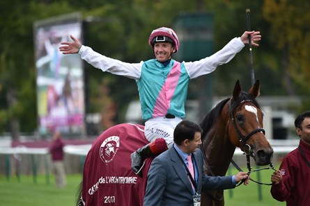 Enable wins the 2017 Qatar Prix de l'Arc de Triomphe (G1)