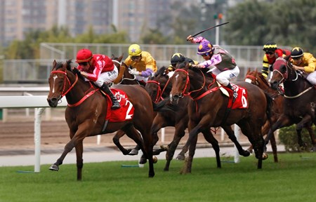 Mr Stunning wins the 2017 BOCHK Wealth Management Jockey Club Sprint