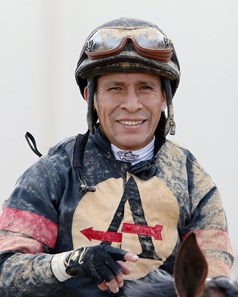 Something Awesome wins the 2018 Charles Town Classic - Edgar Prado