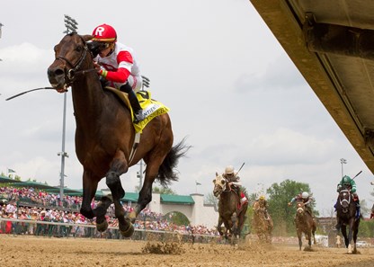Backyard Heaven and Irad Ortiz, Jr. winning the Alysheba at Churchill Downs on May 4, 2018.