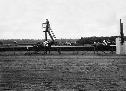 Assault wins the 1946 Belmont Stakes