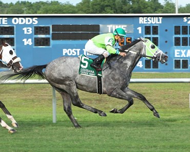 Trust Factor wins the 2018 Louisiana Legends Turf
