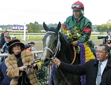 PHOTO BY SKIP DICKSTEIN - Breeders' Cup Sprint--
Photo by Skip Dickstein - Silver Train ridden by Edgar Prado and trained by Dick Dutrow and owned by Buckram Oak Farm wins the BC Sprint at Belmont
