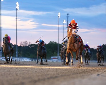 Ours to Run wins the 2018 Louisiana Legends Mademoiselle