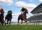 Stradivarius prevails in the Gold Cup at Royal Ascot