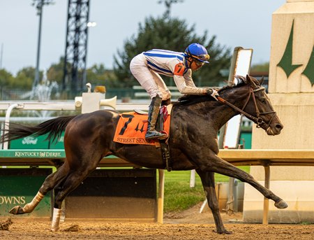 Incredibolt wins the Street Sense Stakes at Churchill Downs