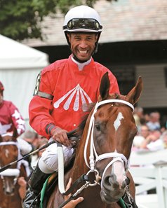 jockey carmouche out with fractured femur bloodhorse