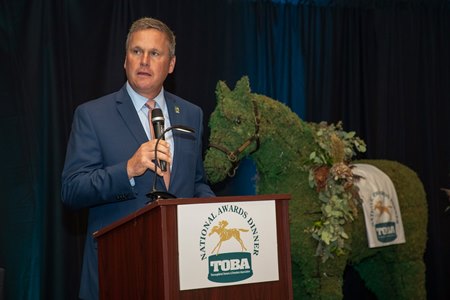 Dan Metzger, president of Thoroughbred Owners and Breeders Association, speaks at the 2018 TOBA National Awards