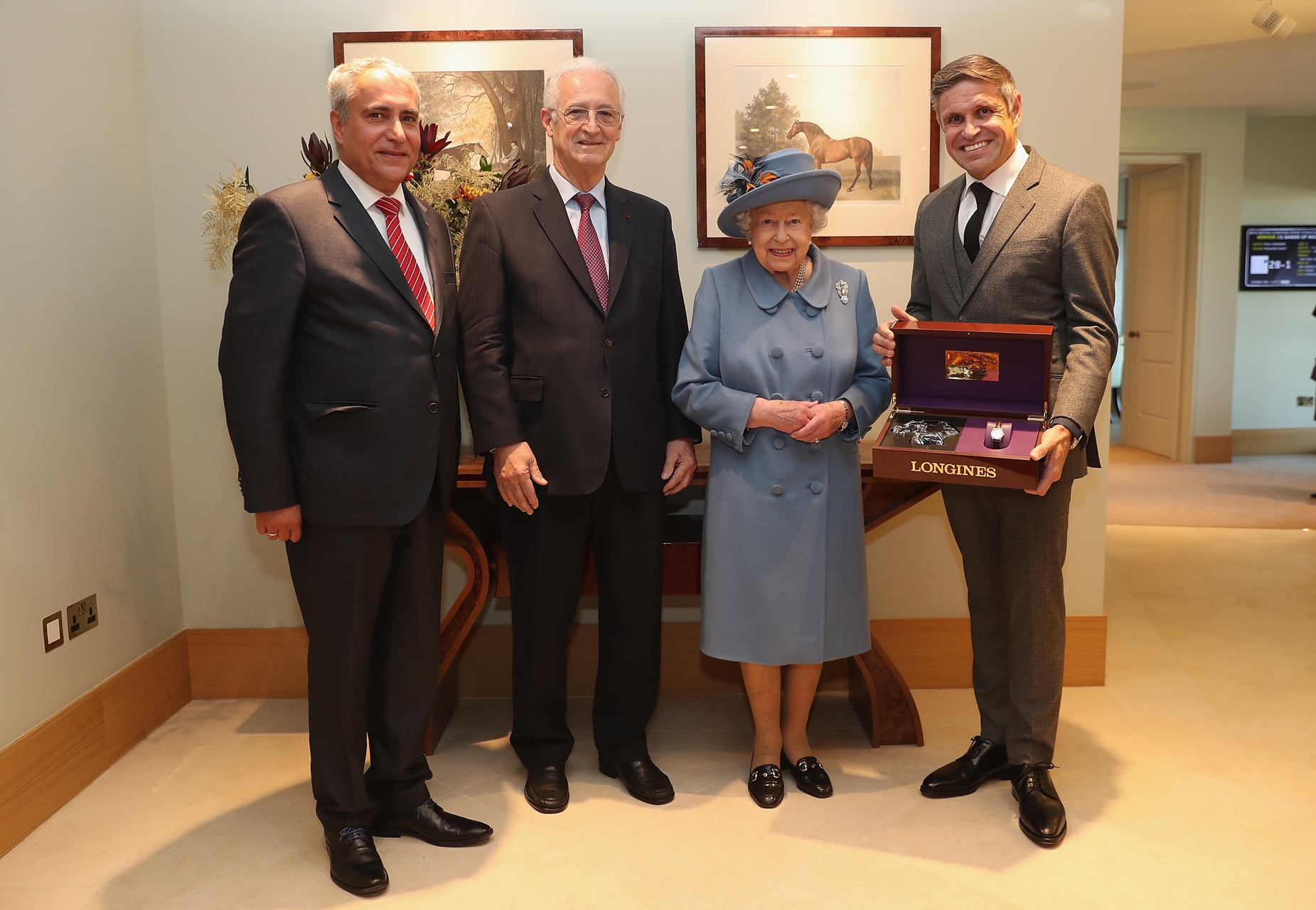 Queen Elizabeth II Receives 2018 Longines Ladies Award BloodHorse