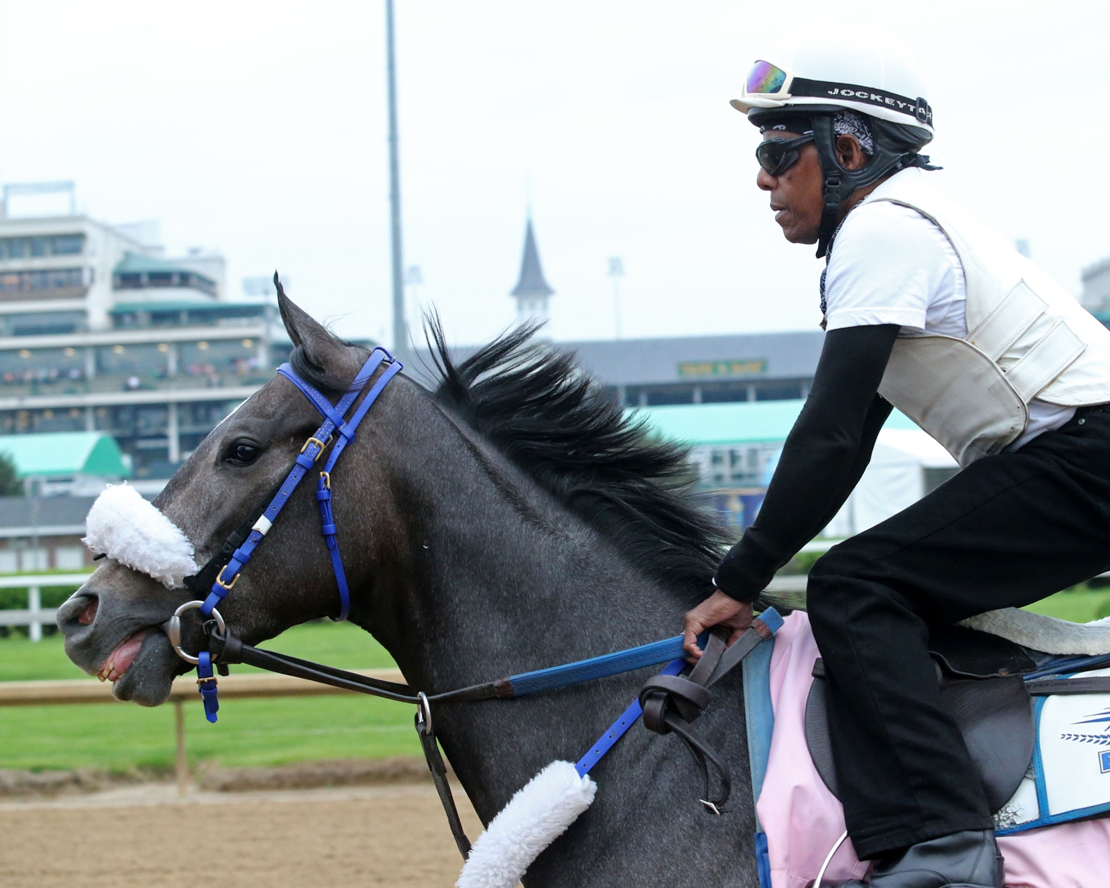 Kentucky Oaks It s About Time BloodHorse