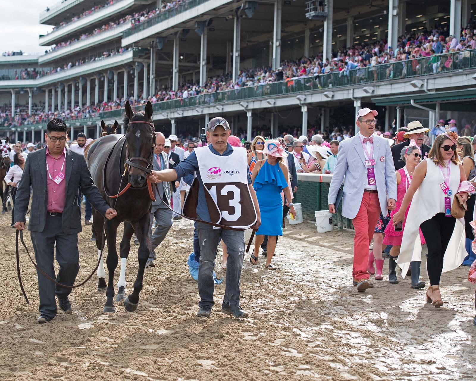 Kentucky Oaks 145 Slideshow BloodHorse