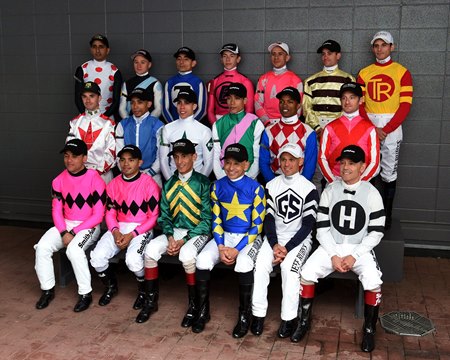 Kentucky Derby Jockeys Must Be at Churchill by Aug. 31 - BloodHorse