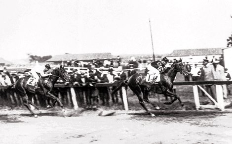 John P Grier Made Mighty Man O War Work In Dwyer BloodHorse john-p-grier-made-mighty-man-o-war-work-in-dwyer-bloodhorse